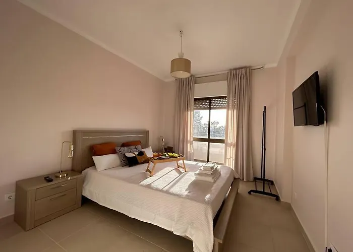 Falesia アパート アルブフェイラ